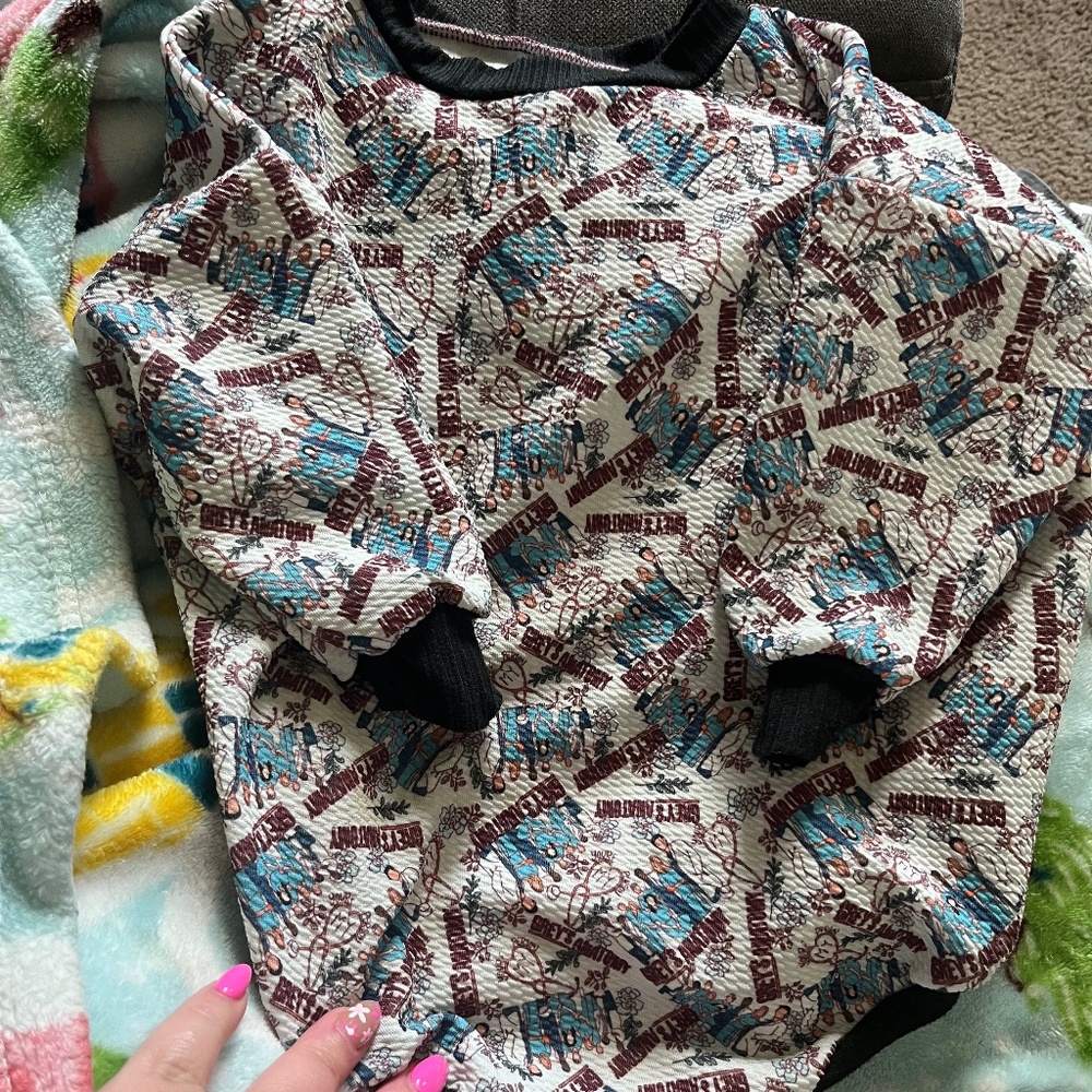 B 6    Small Shop "Grey's Anatomy" Print Bubble Romper